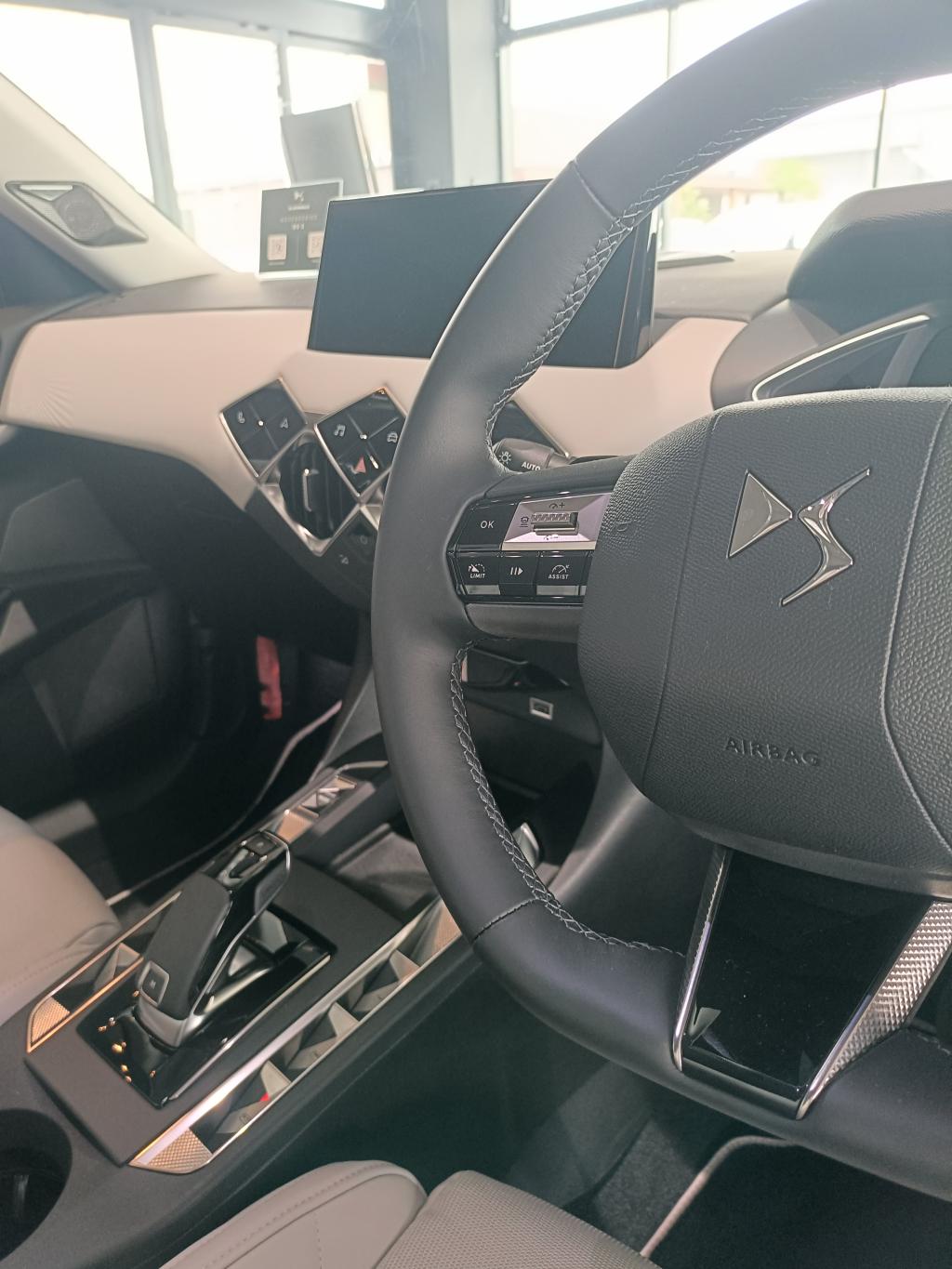 ★★DS3　価格改定★★さらにお求めやすく～