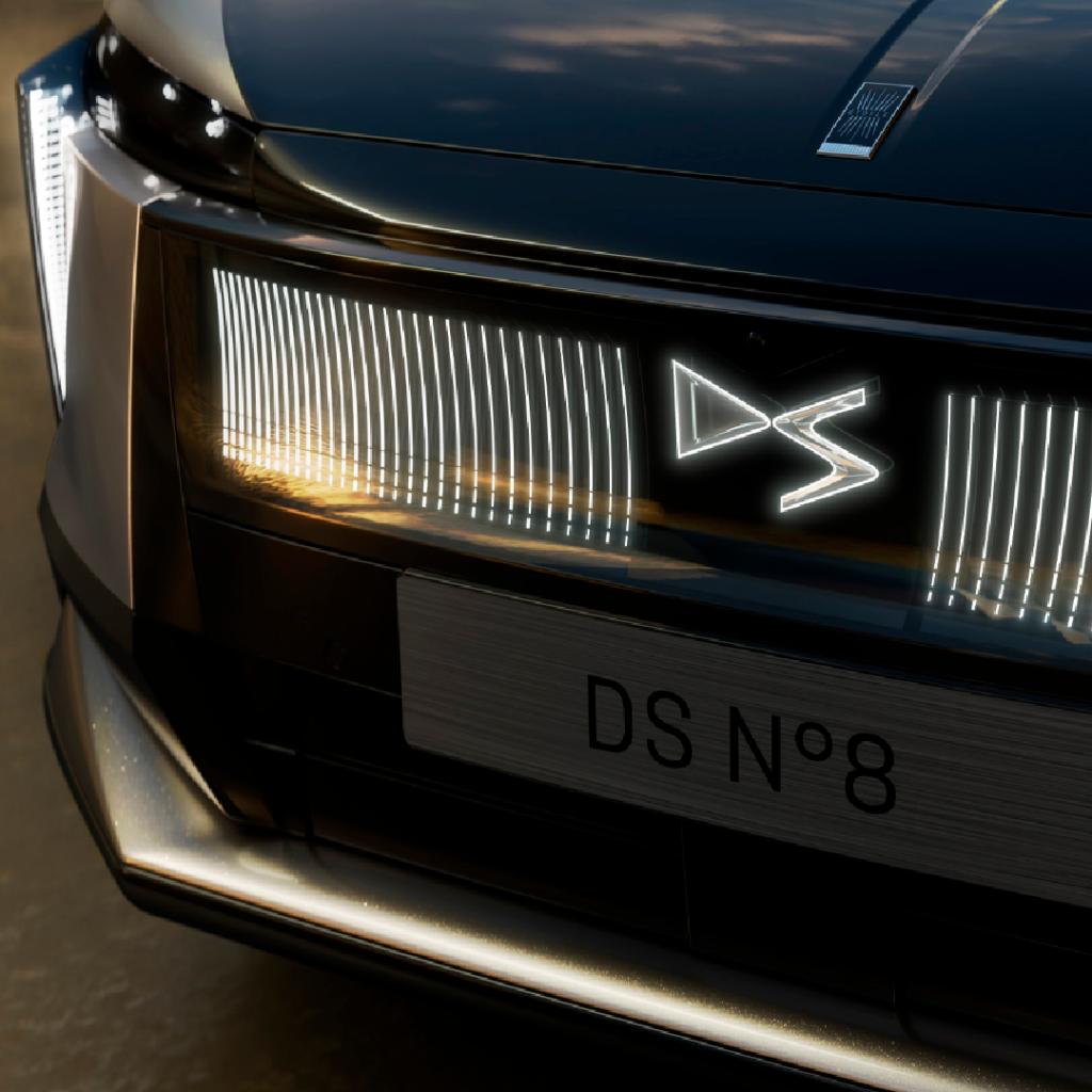 DS　N゜8先行展示会開催！7月25日㈮～27日㈰
