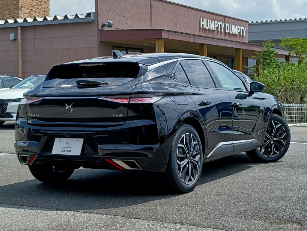 DS4　RIVOLI　E-TENSE　当社デモカー　販売可能です✨