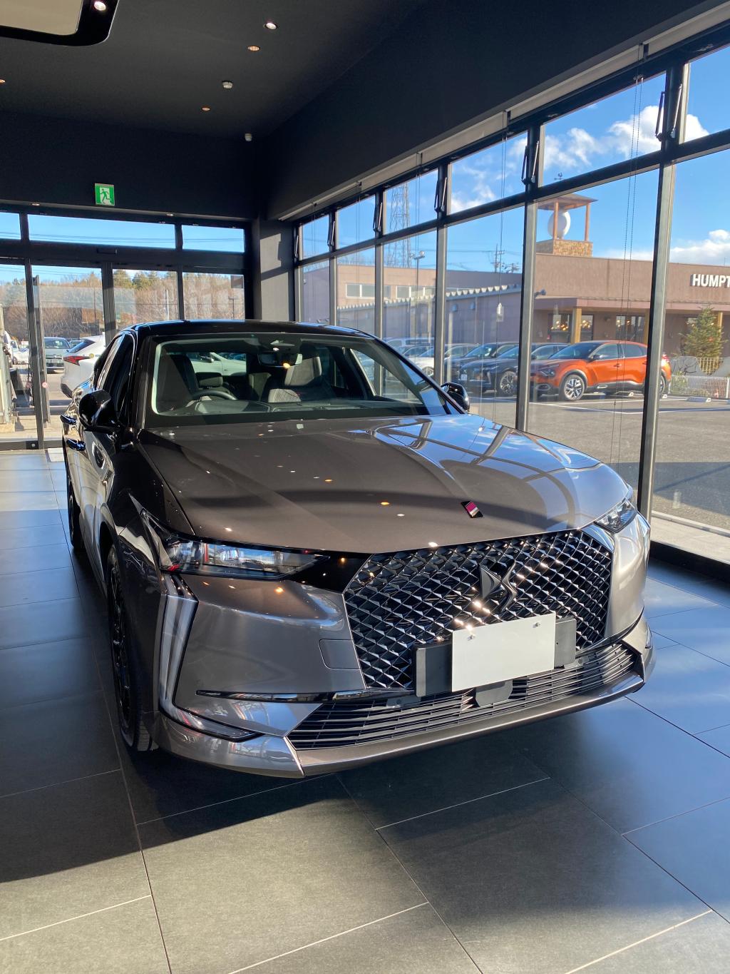 DS4 PERFORMANCE LINE 特別仕様車✨