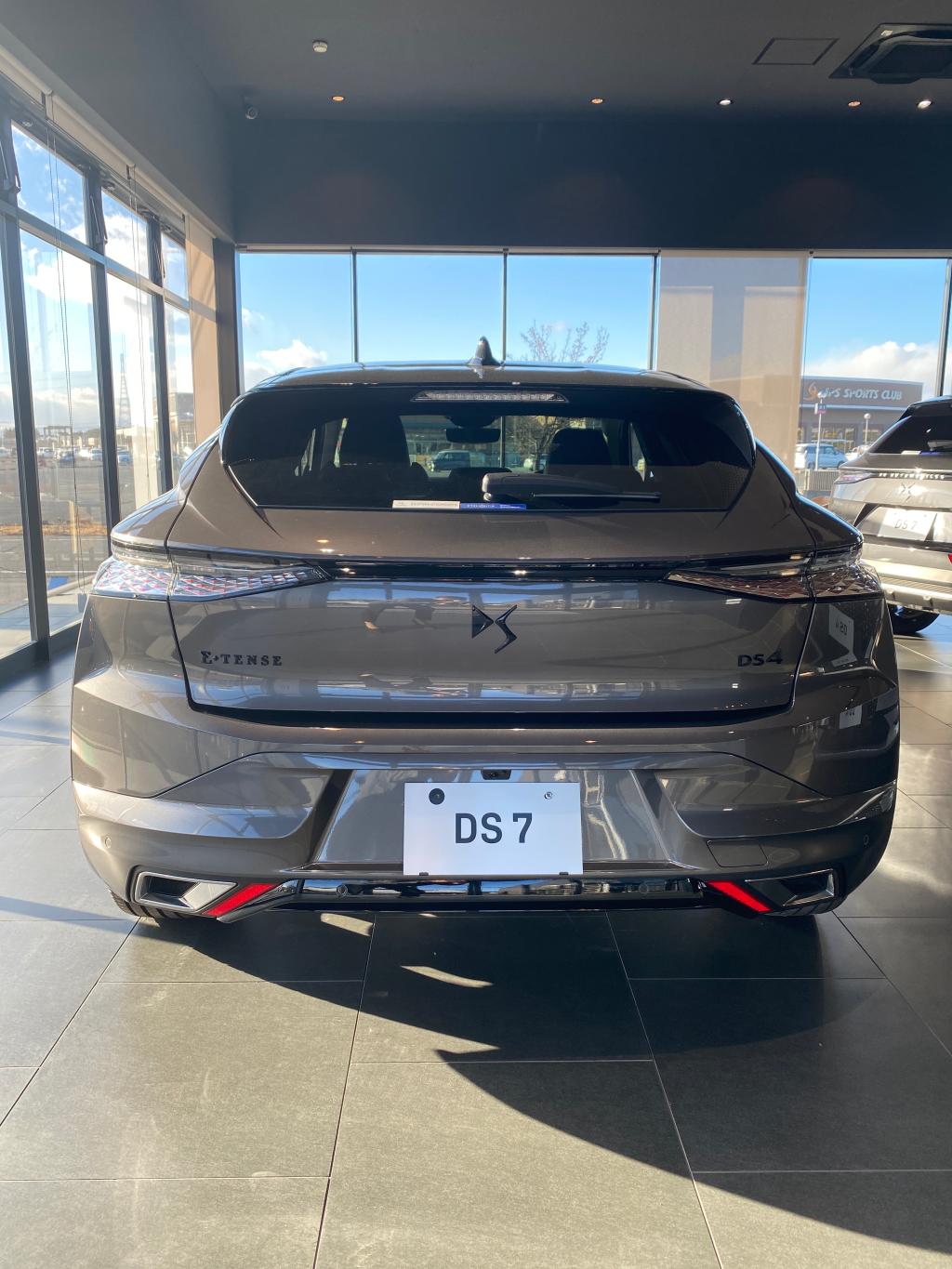 DS4 PERFORMANCE LINE 特別仕様車✨