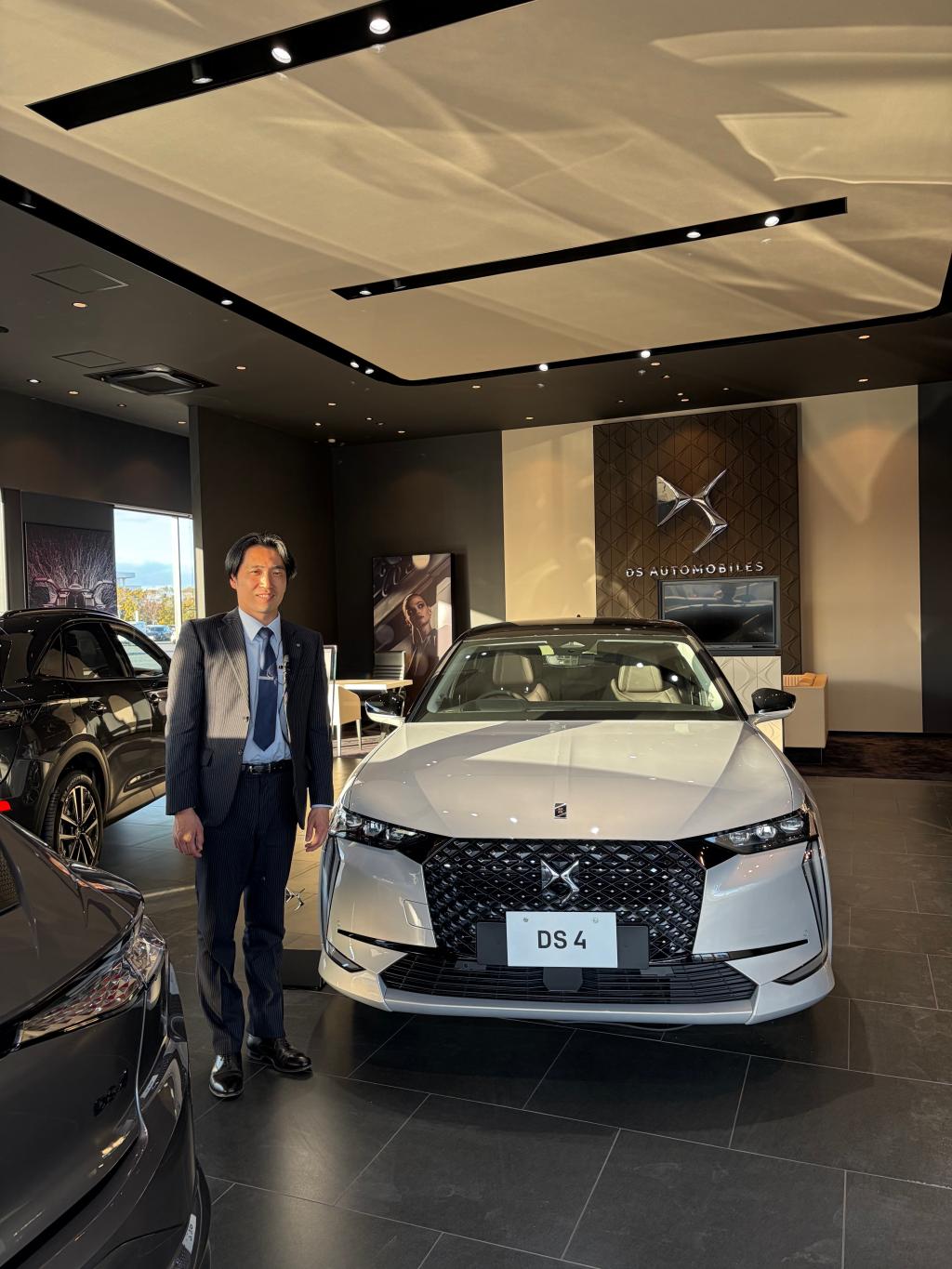 特別仕様車　DS4　シャンゼリゼ♪